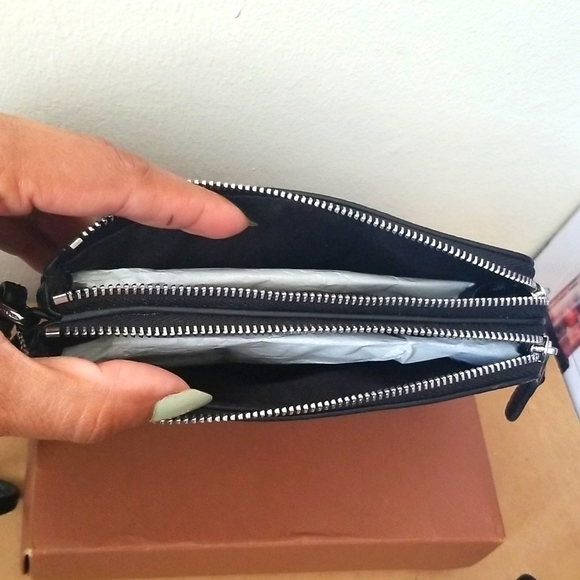 Double Corner Zip Wristlet In Signature Canvas - Picture 2 of 3